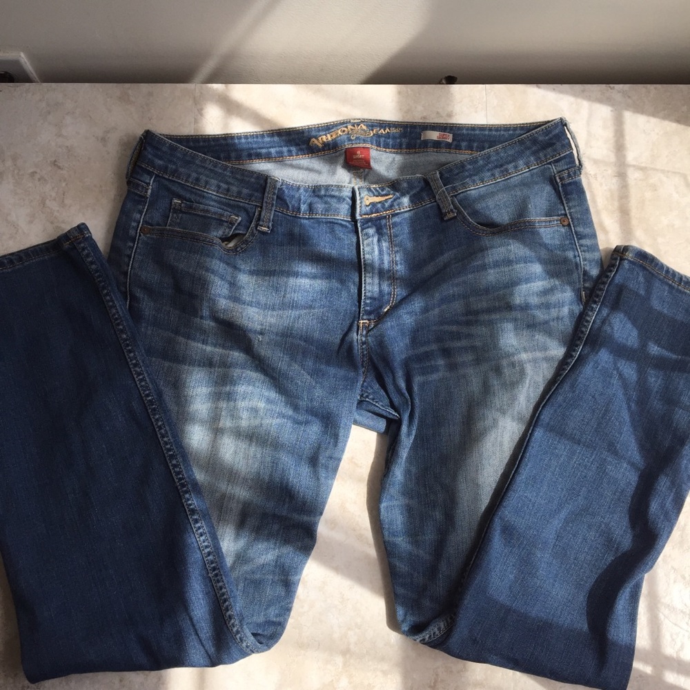 Arizona Jeans distress, used in good condition